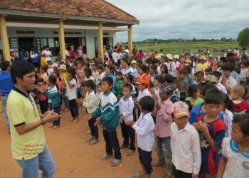 Trăng yêu thương 2013 tại xã Vụ Bổn, Đắk Lắk